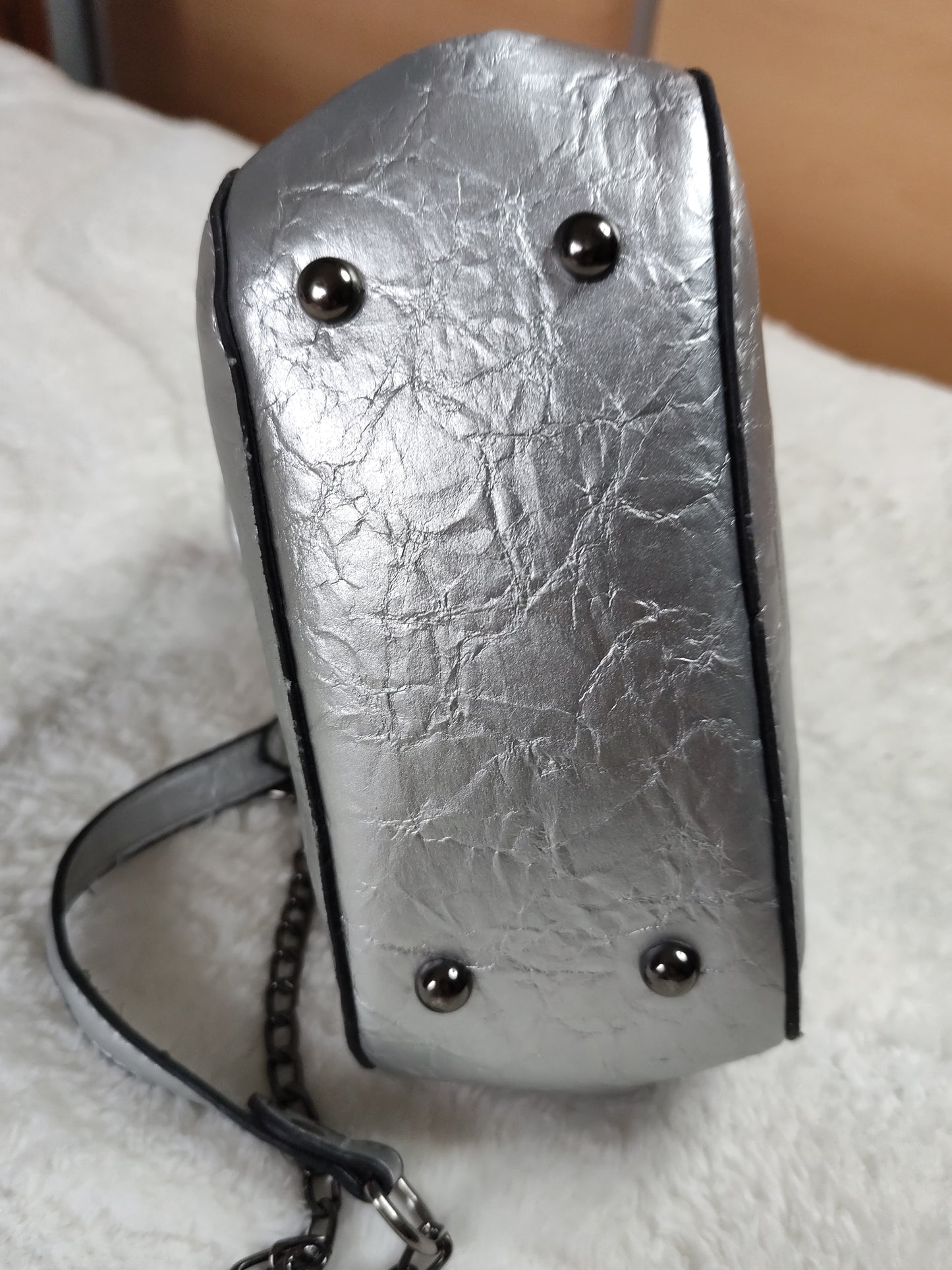 Sac David Jones argenté – Élégance Moderne et Urbaine