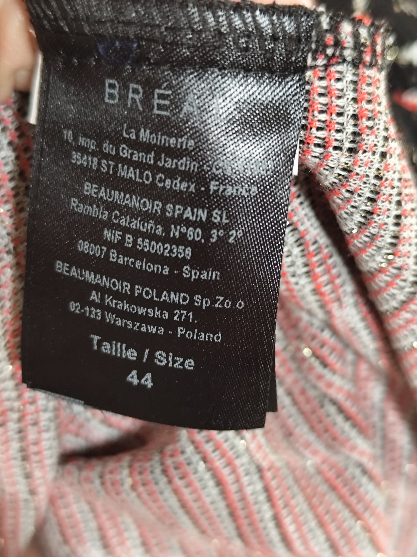Robe Bréal noire à motifs chevrons corail et argentés - Taille 44