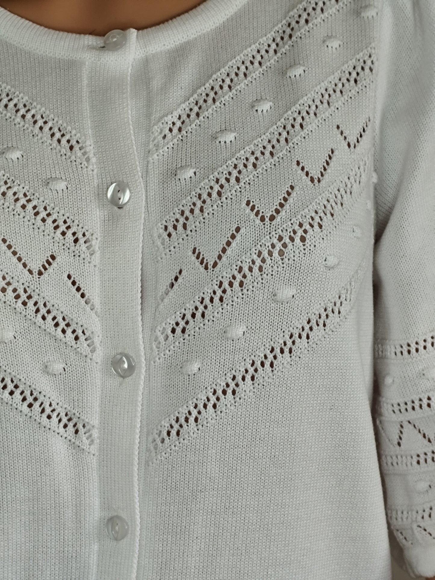 ✨ Cardigan Ajourné Afibel – Blanc Élégant – Taille 38/40