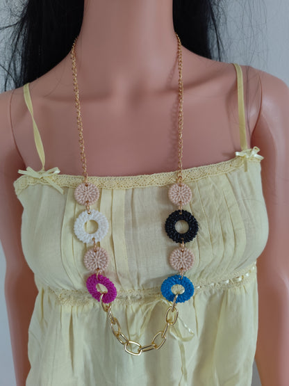 Collier sautoir fantaisie multicolore à cercles - ambiance "quincaillerie funky"